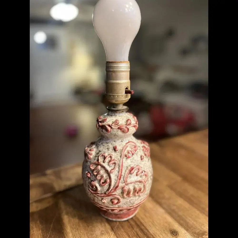 1960's Fratelli Fanciullacci Italian Lamp by‎ Made In italy Pink Cream
